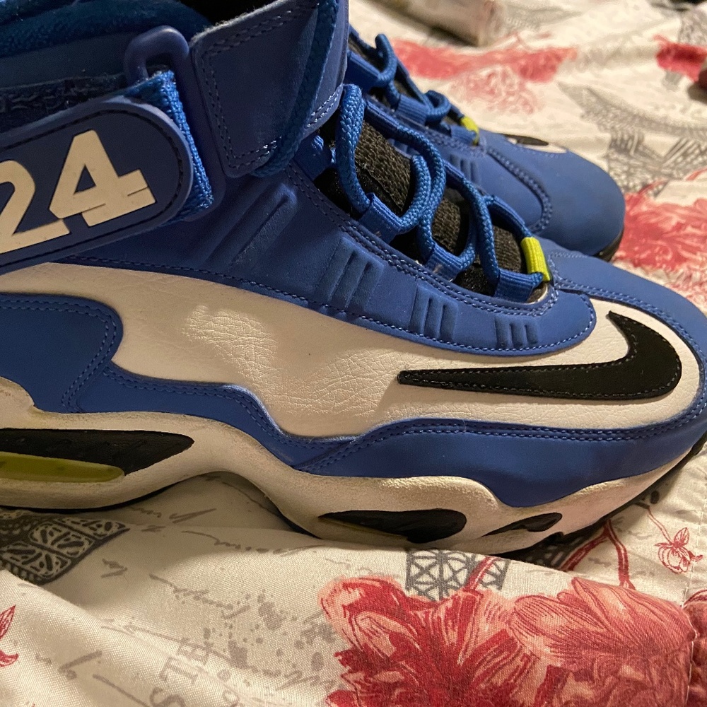 Mens Shoes Size 9